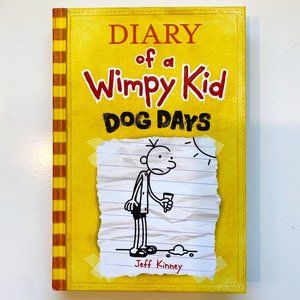 NEW Diary of a Wimpy Kid Dog Days by Jeff Kinney